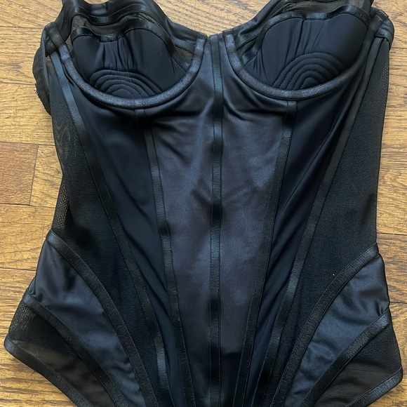 Dolce and Gabbana body suit black silk - Picture 4 of 9